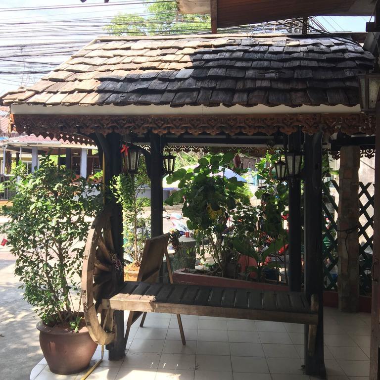 Baan Thai Homestay By Bgb Villas Praia de Kata Exterior foto
