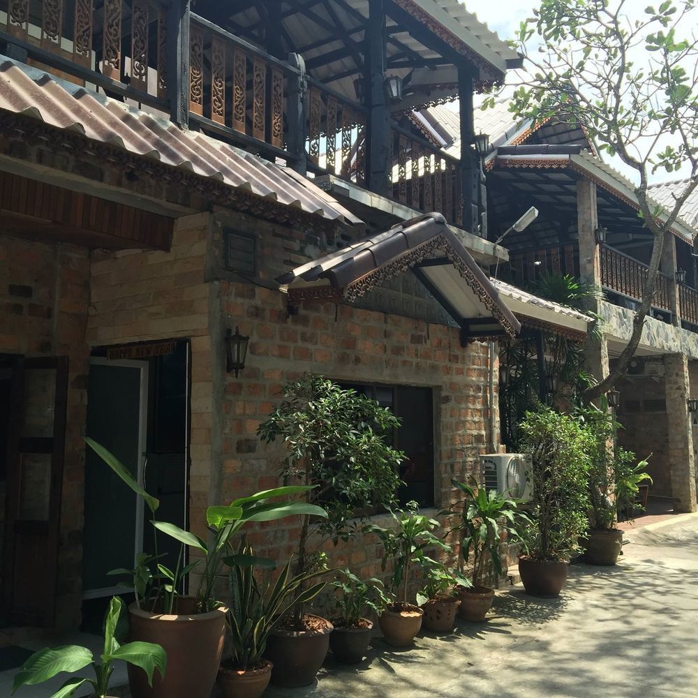 Baan Thai Homestay By Bgb Villas Praia de Kata Exterior foto